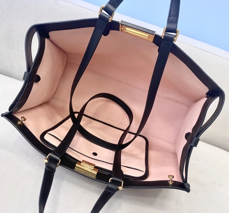 Fendi Shopping Bags 4370-0013