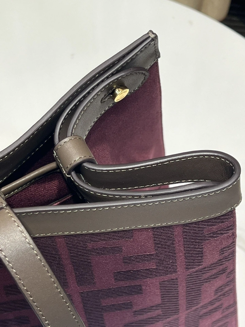 Fendi Shopping Bags 4370-0014