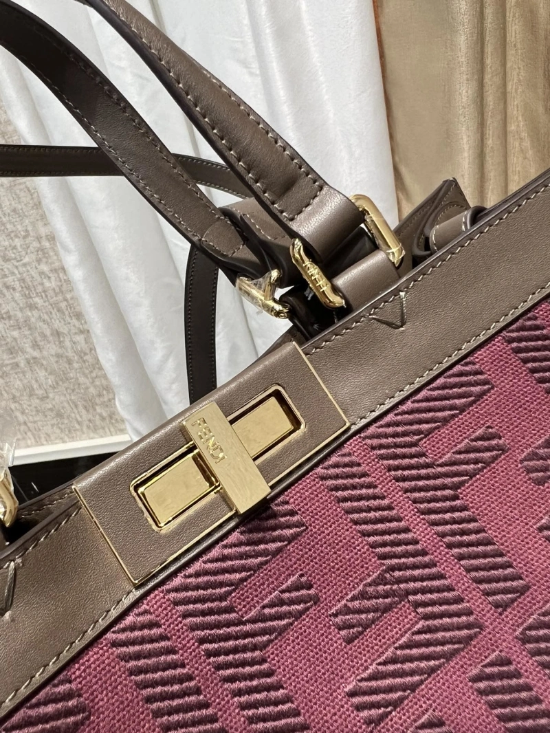 Fendi Shopping Bags 4370-0014