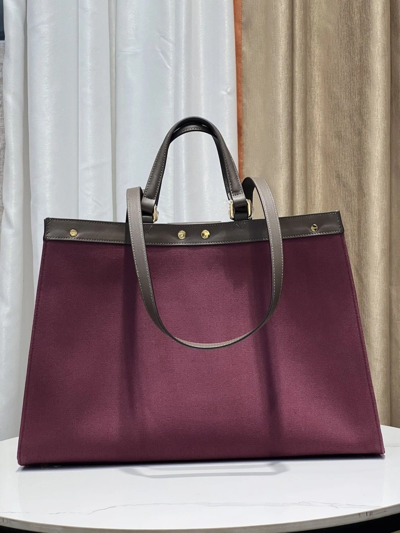 Fendi Shopping Bags 4370-0014