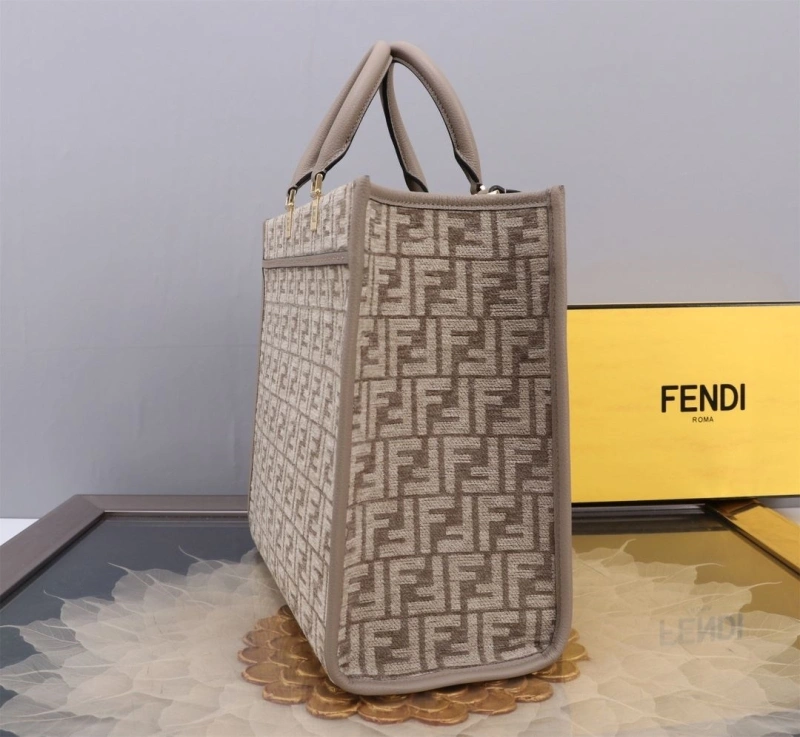 Fendi Shopping Bags 4370-0020