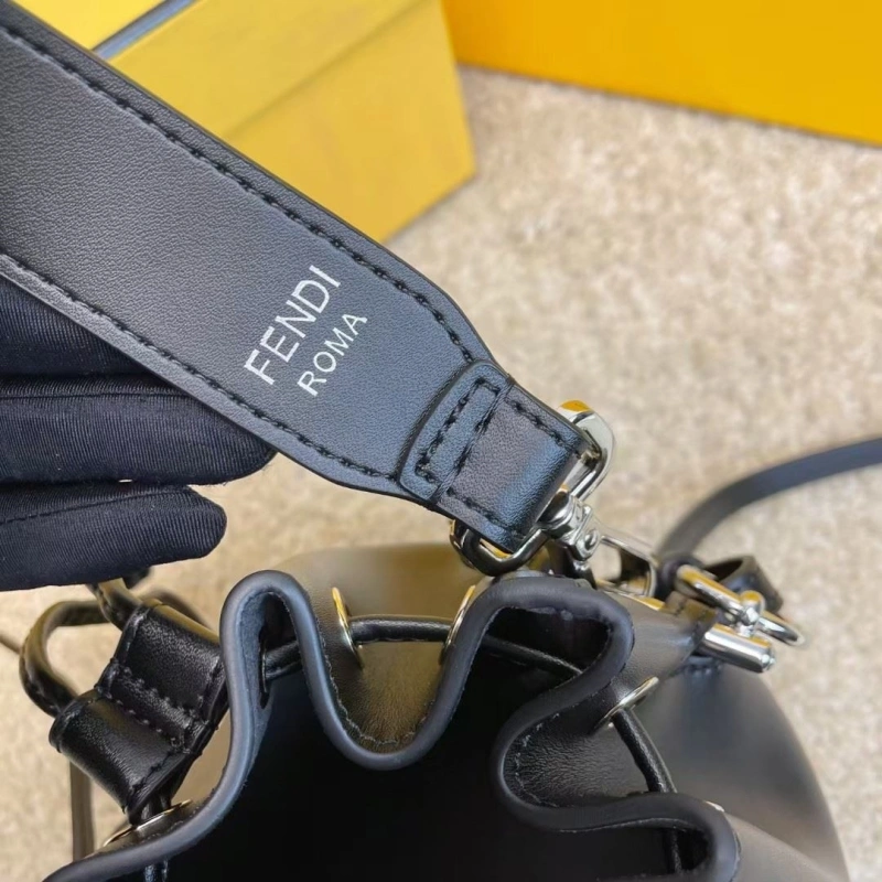 Fendi Bucket Bags 4370-0023