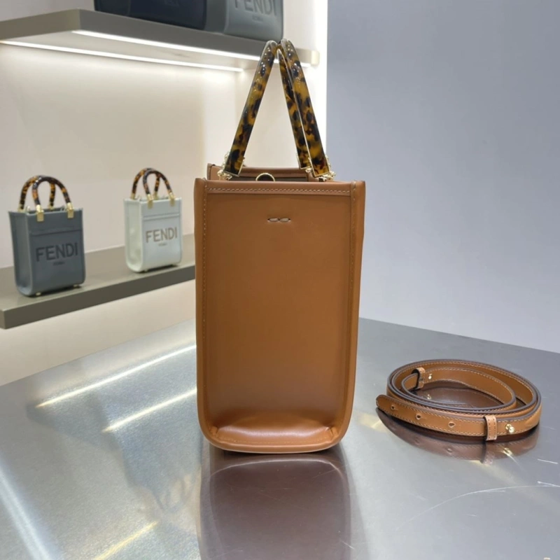 Fendi Shopping Bags 4370-0041