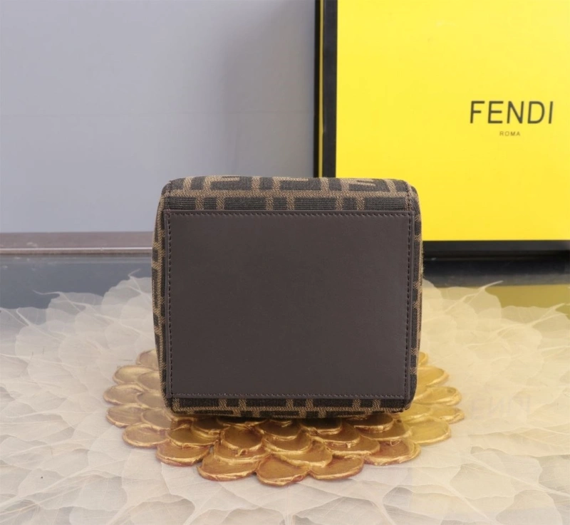 Fendi Shopping Bags 4370-0049