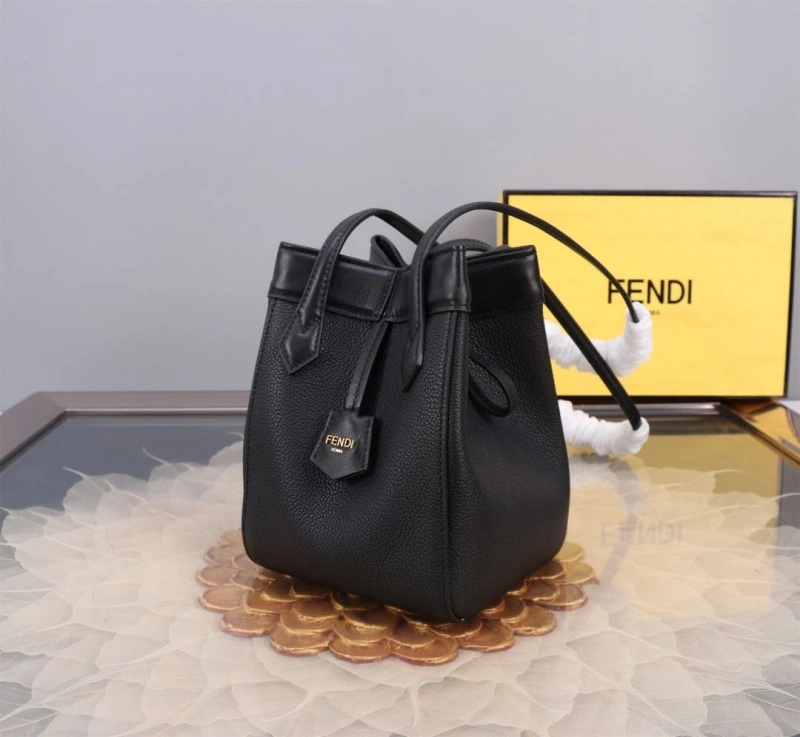 Fendi Shopping Bags 4370-0050