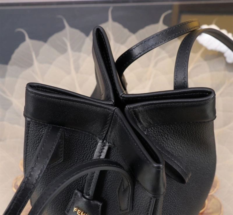 Fendi Shopping Bags 4370-0050