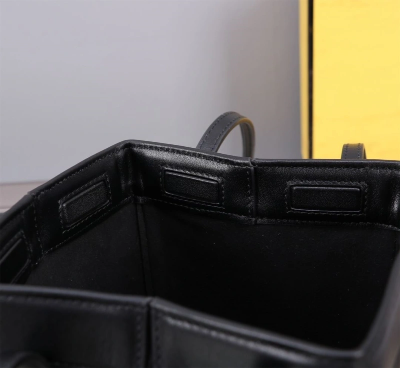 Fendi Shopping Bags 4370-0050