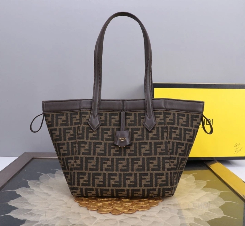 Fendi Shopping Bags 4370-0053