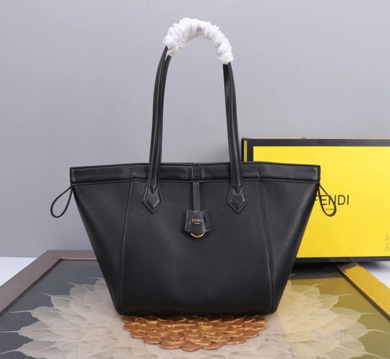 Fendi Shopping Bags 4370-0055