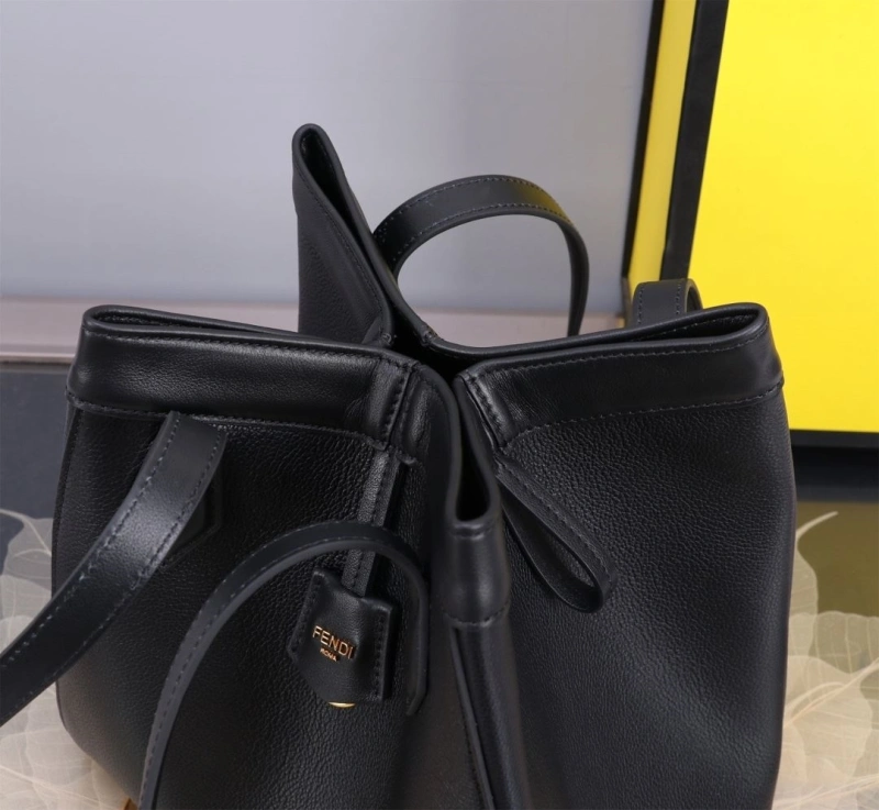 Fendi Shopping Bags 4370-0055