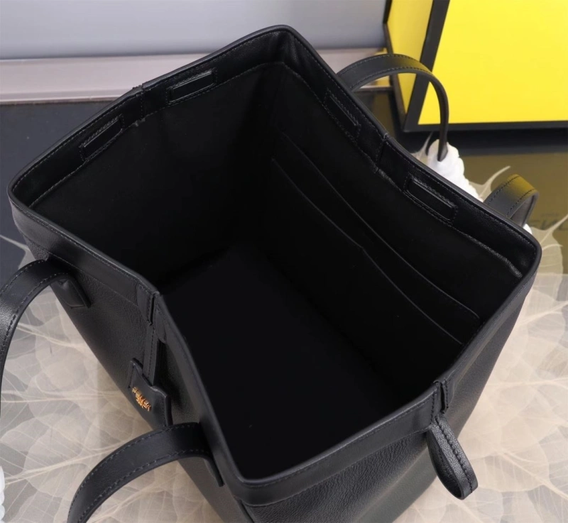 Fendi Shopping Bags 4370-0055