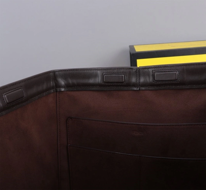 Fendi Shopping Bags 4370-0056