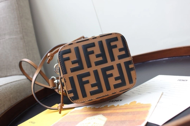 Fendi Bucket Bags 4370-0067