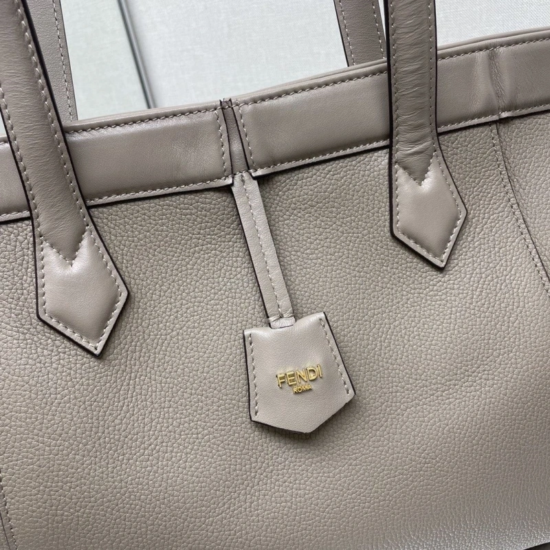 Fendi Shopping Bags 4370-0069