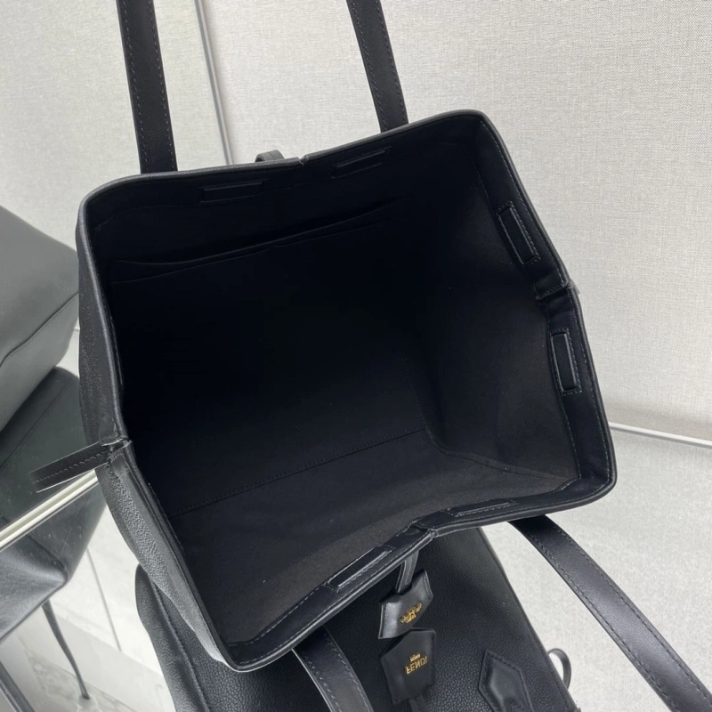 Fendi Shopping Bags 4370-0070