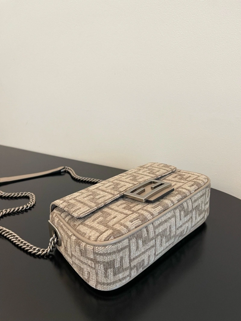 Fendi Satchel Bags 4370-0086