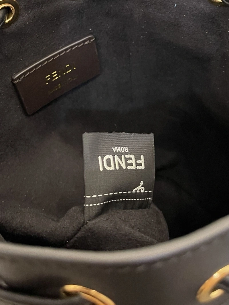 F**di bucket bags 4370-0094