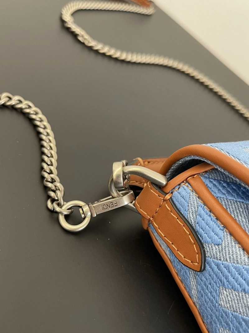 Fendi Baguette Bags 4370-0117