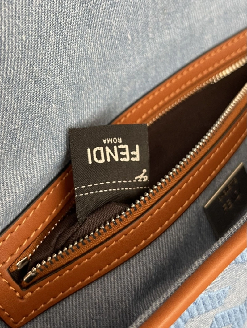 Fendi Baguette Bags 4370-0118