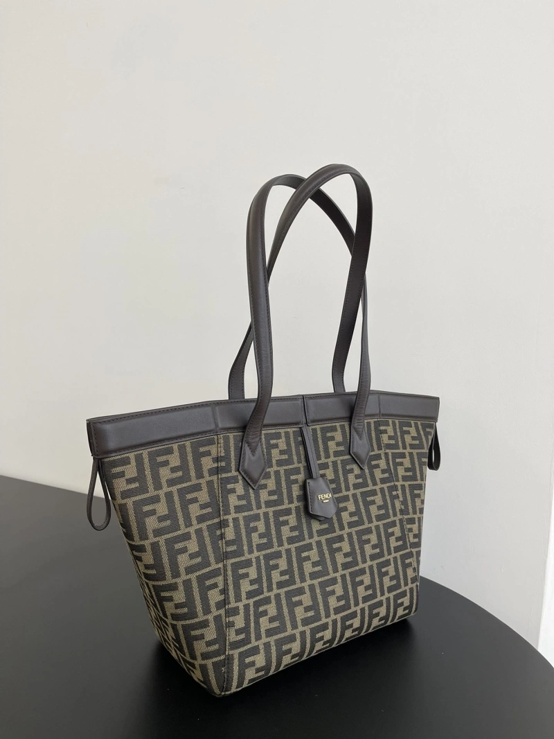 Fendi Shopping Bags 4370-0127