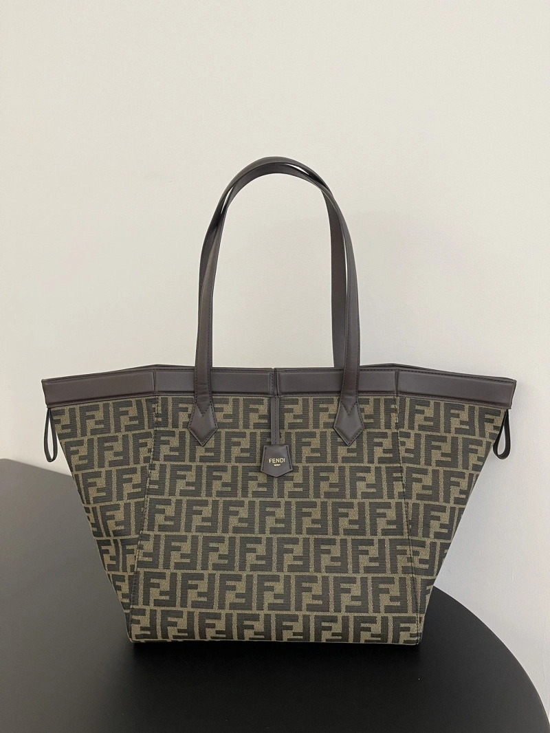 Fendi Shopping Bags 4370-0128