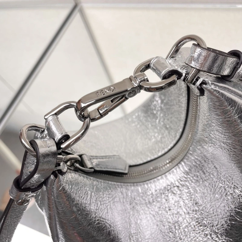 Fendi Satchel Bags 4370-0151