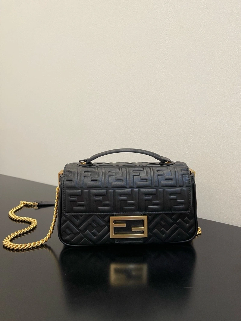 Fendi Baguette Bags 4370-0213