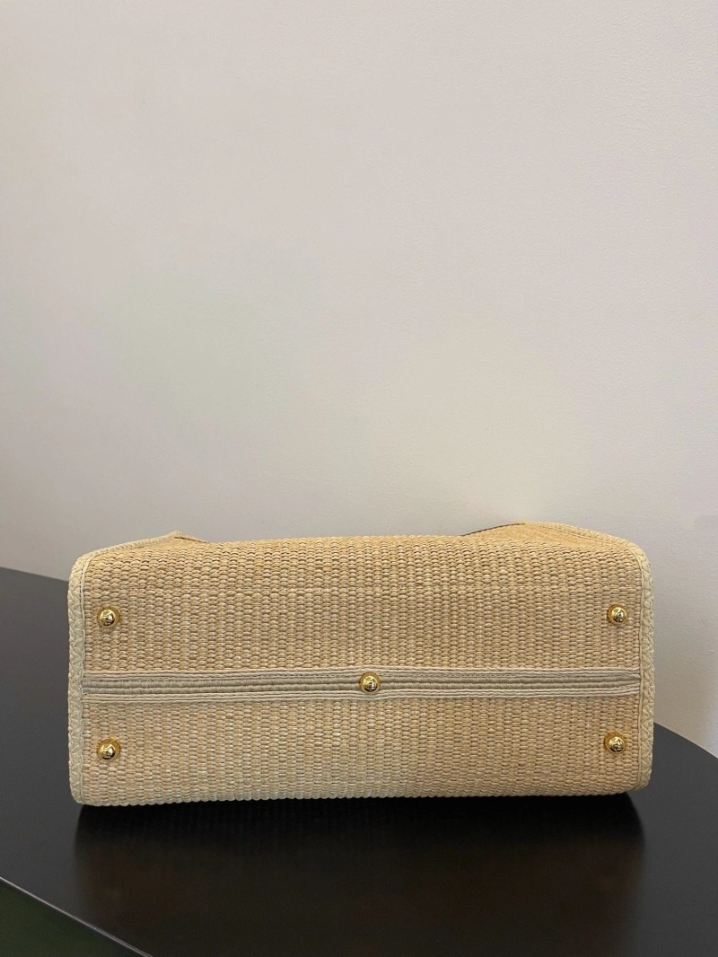 Fendi Shopping Bags 4370-0226