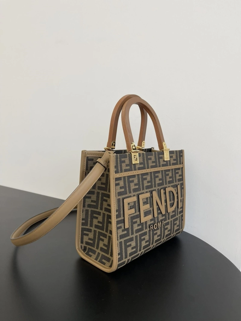 Fendi Shopping Bags 4370-0228