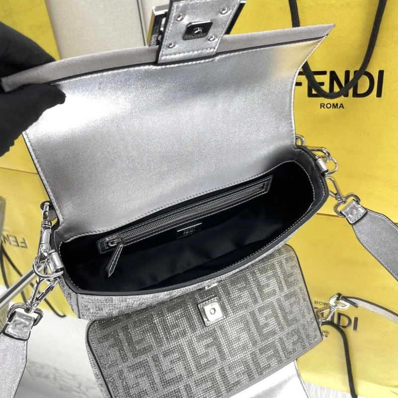 Fendi Baguette Bags 4370-0278