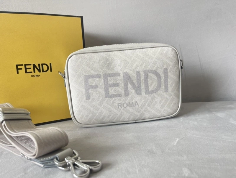 Fendi Clutch Bags 4370-0293