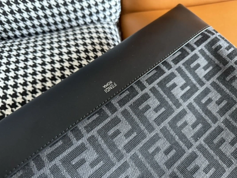 Fendi Satchel Bags 4370-0302