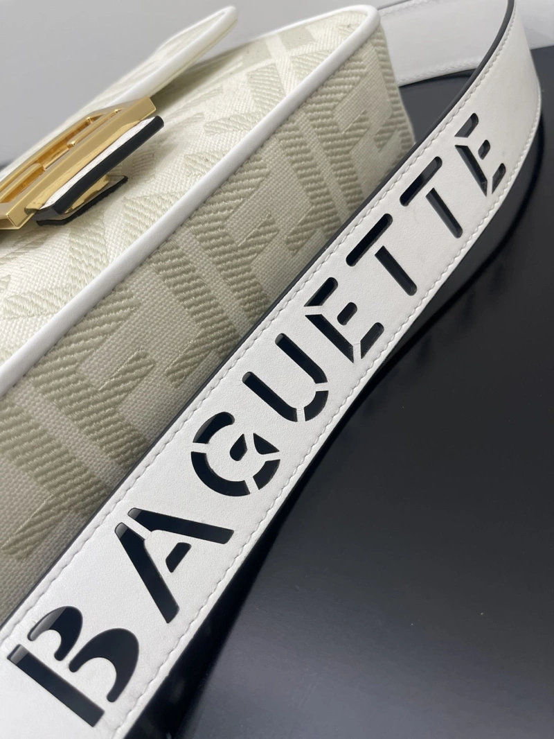 Fendi Baguette Bags 4370-0328