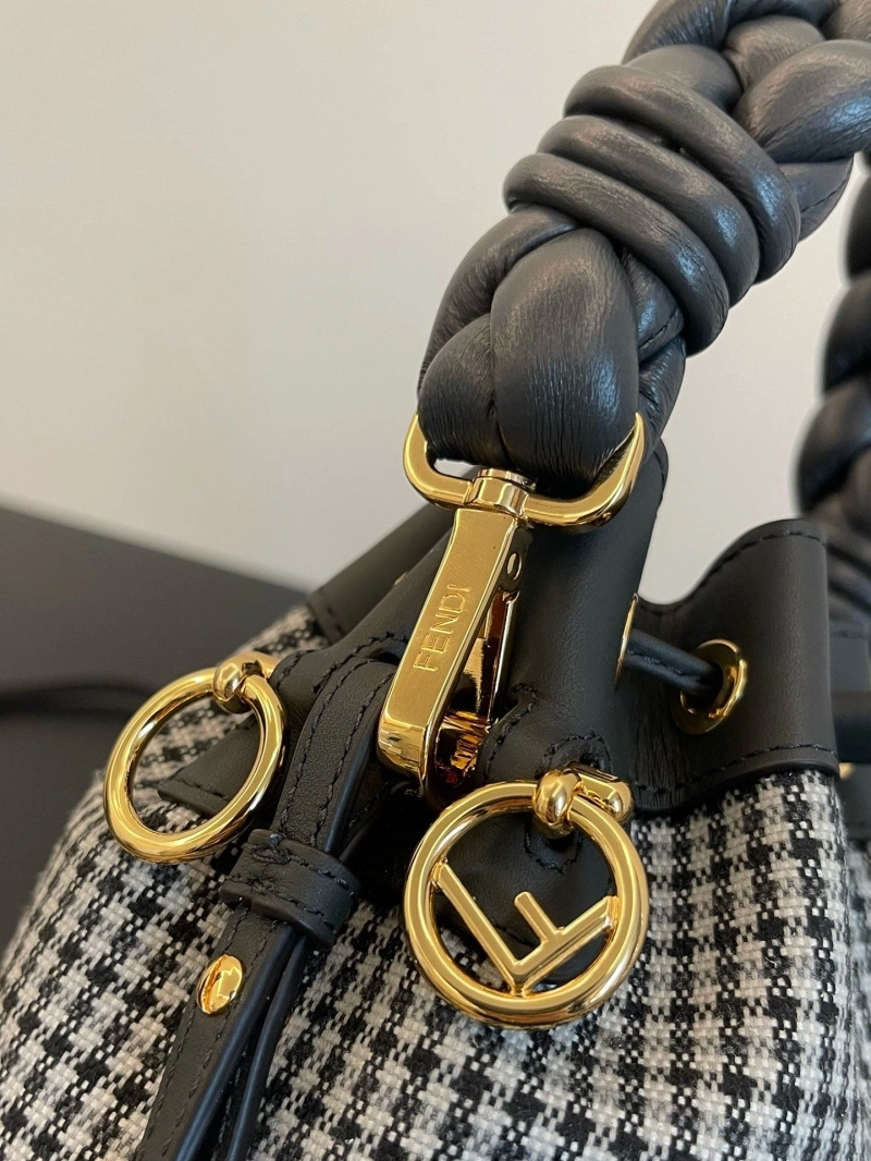 Fendi Bucket Bags 4370-0329