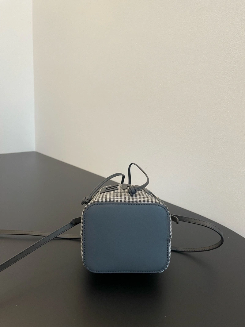 Fendi Bucket Bags 4370-0329