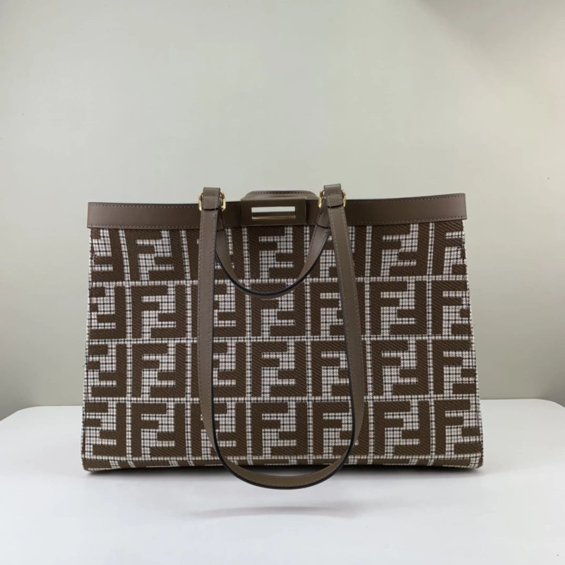 Fendi Shopping Bags 4370-0332
