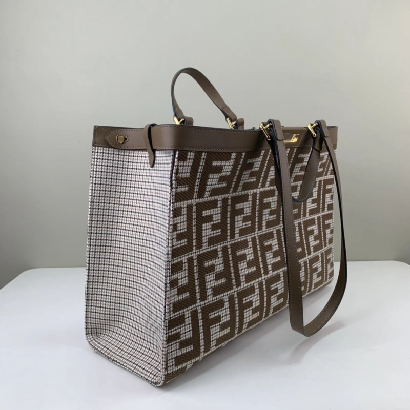 Fendi Shopping Bags 4370-0332