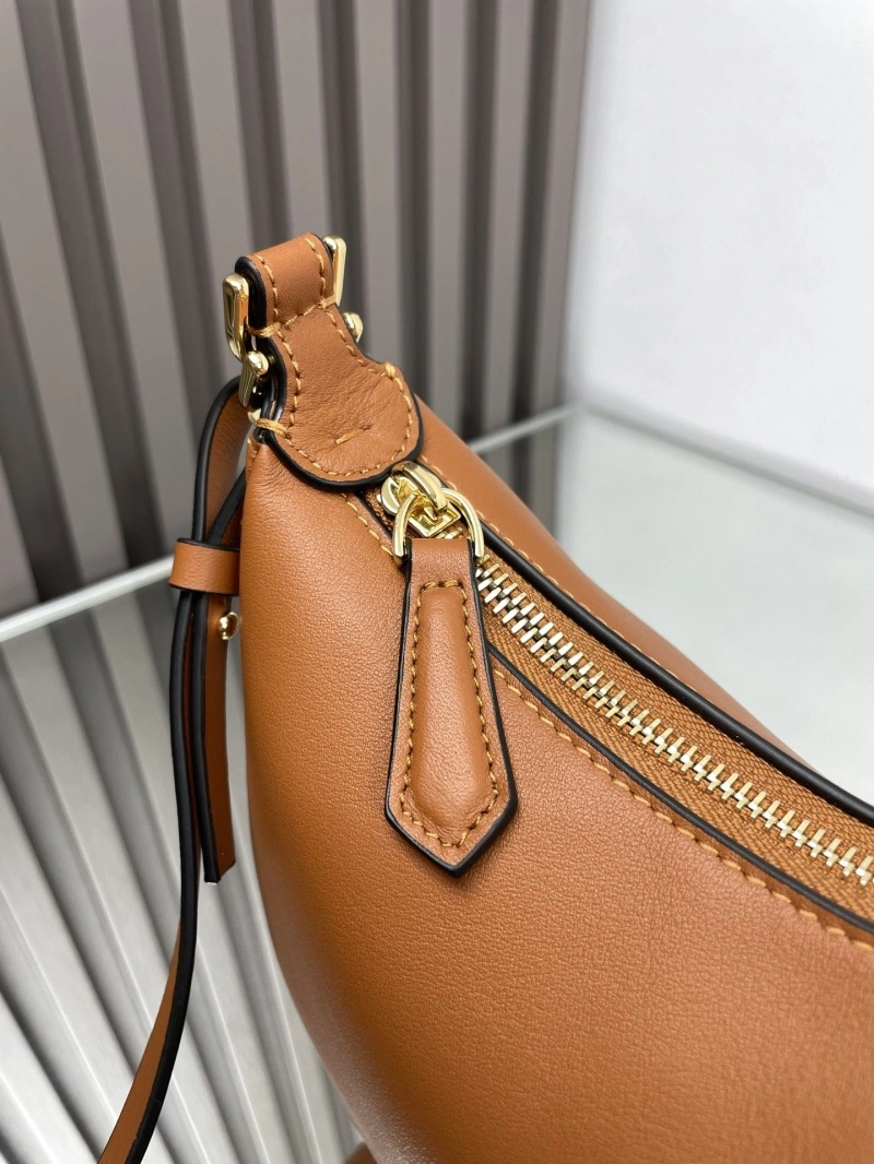 Fendi Satchel Bags 4370-0342