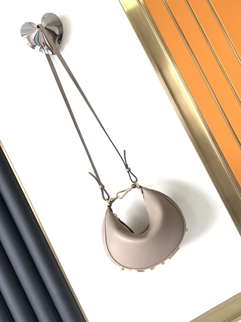 Fendi Satchel Bags 4370-0360