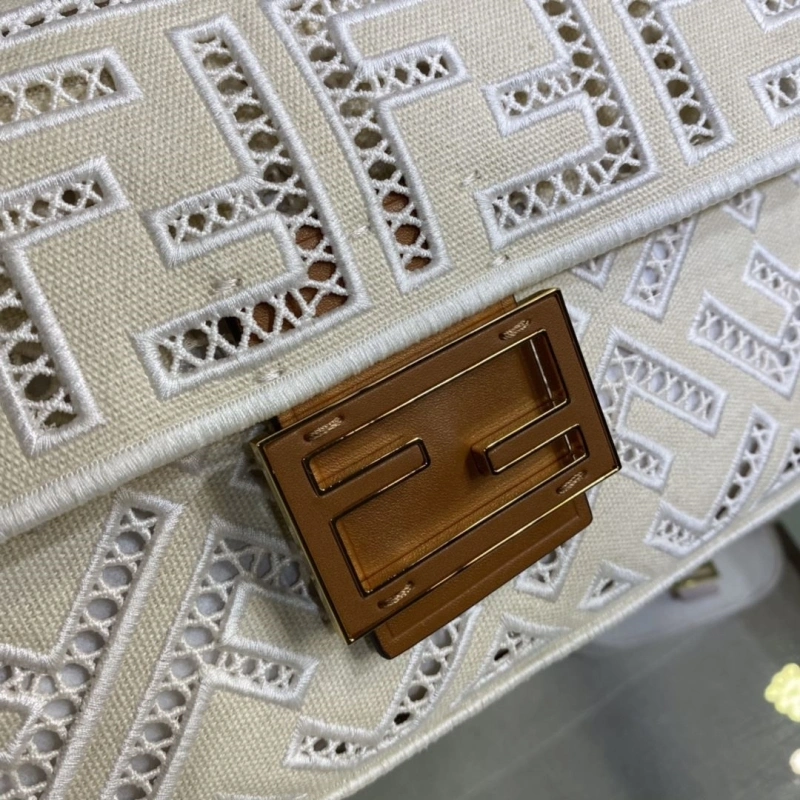 Fendi Baguette Bags 4370-0364
