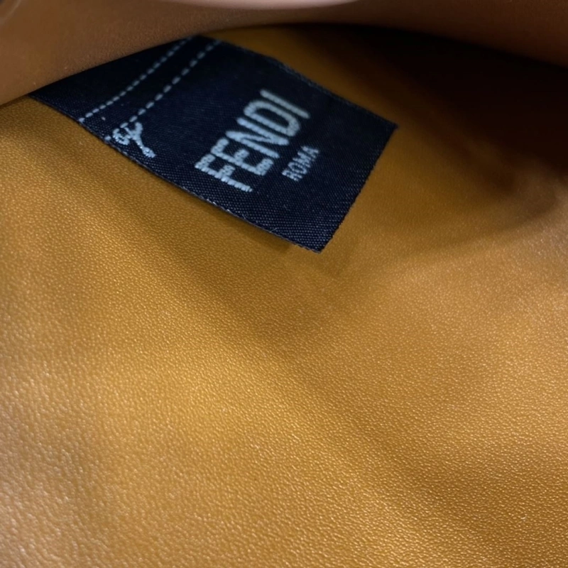 Fendi Baguette Bags 4370-0364