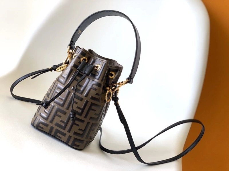 Fendi Bucket Bags 4370-0384