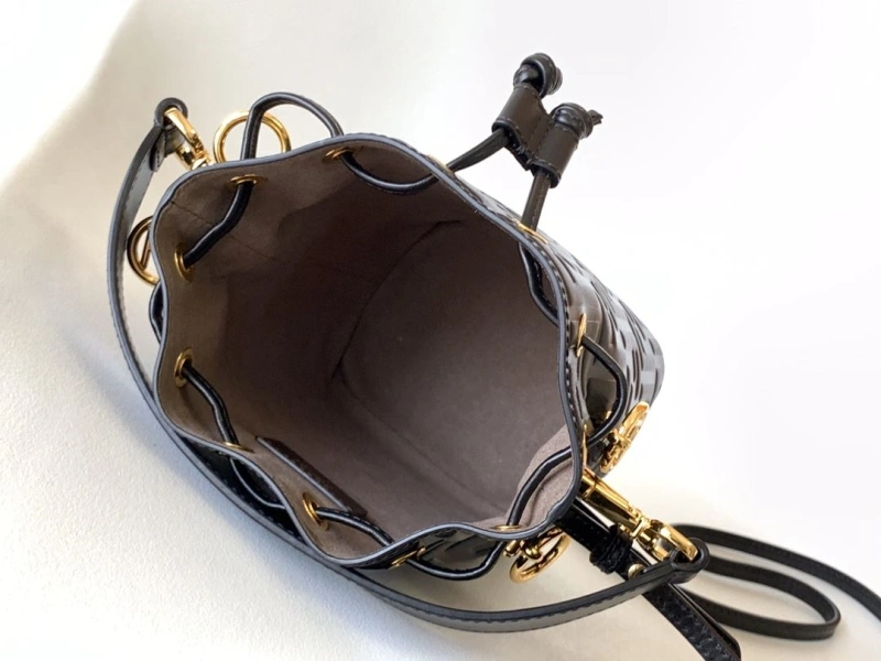 Fendi Bucket Bags 4370-0386