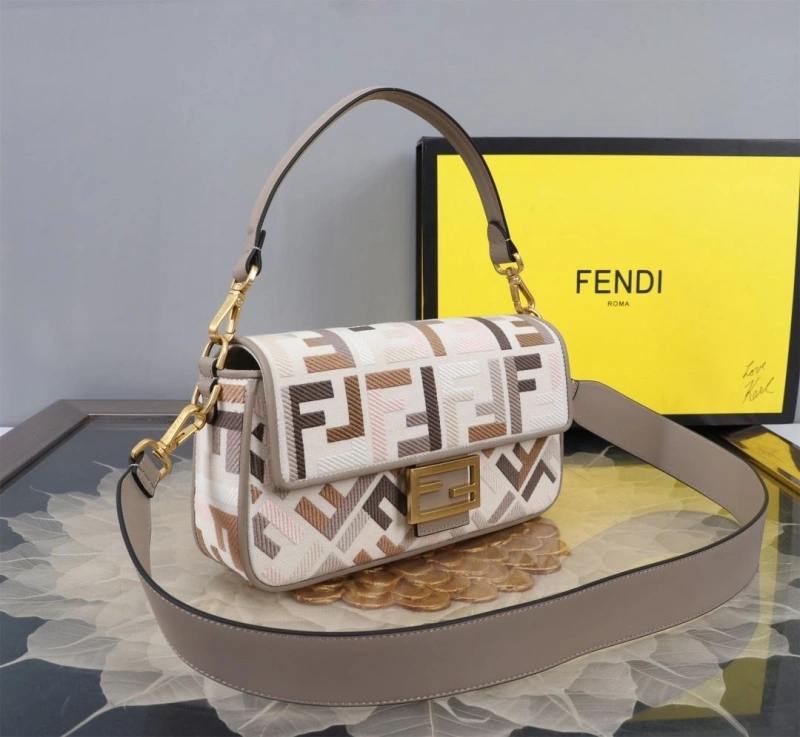 Fendi Baguette Bags 4370-0396