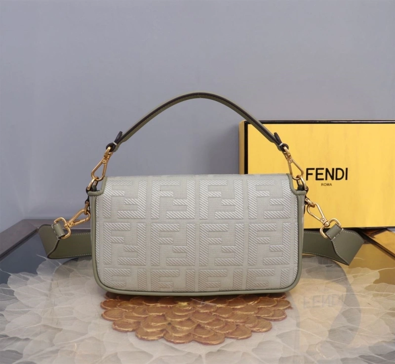 Fendi Baguette Bags 4370-0400