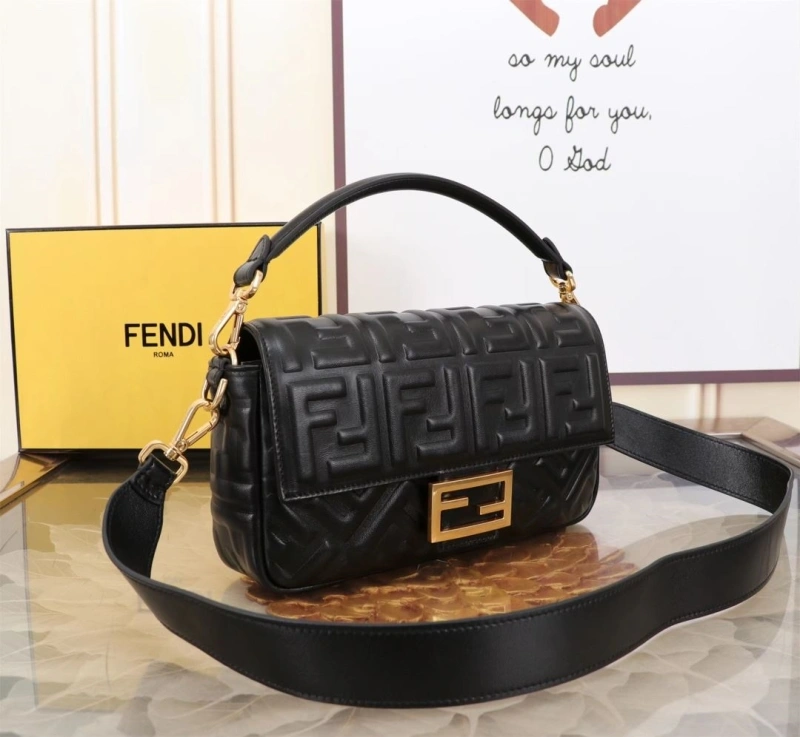 Fendi Satchel Bags 4370-0401