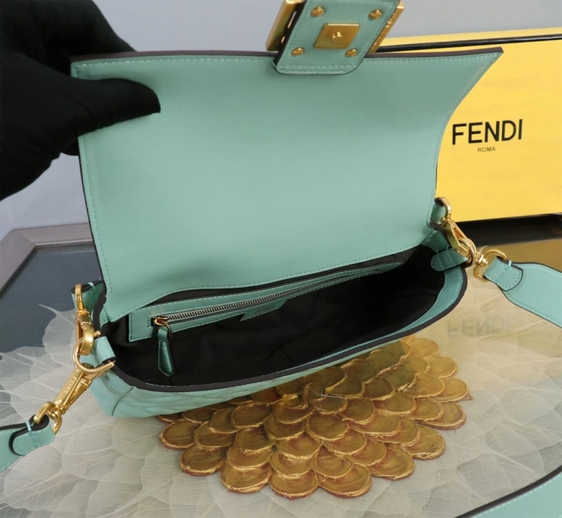 Fendi Satchel Bags 4370-0407