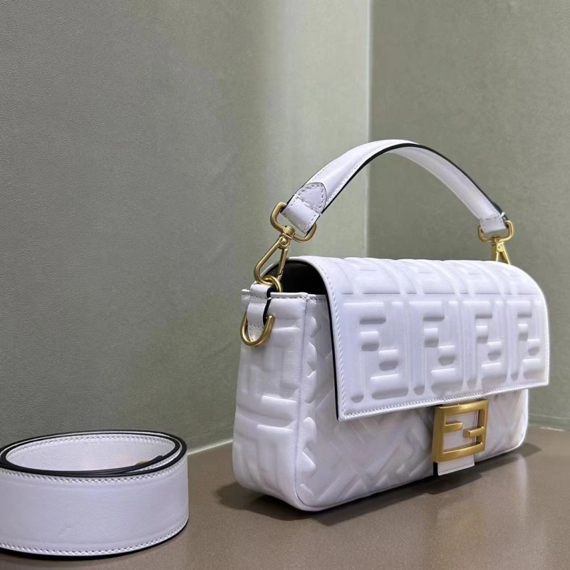 Fendi Baguette Bags 4370-0586