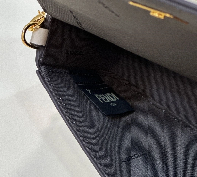 Fendi Satchel Bags 4370-0587