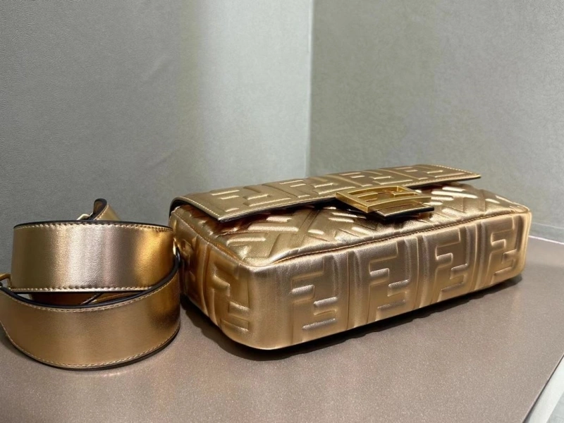 Fendi Baguette Bags 4370-0591